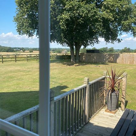 Near Woodbridge The Annexe Eyke Fantastic Views With Dog Secure Garden And Paddock Villa Luaran gambar