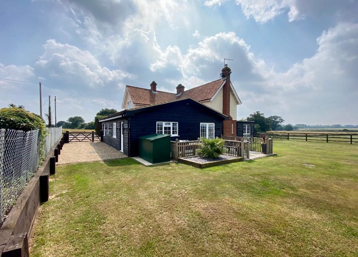 Near Woodbridge The Annexe Eyke Fantastic Views With Dog Secure Garden And Paddock Villa Luaran gambar
